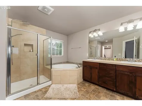 15716 Ne 23rd Avenue Vancouver WA 98686