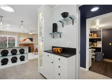 12735 Sw Edgewood Street Portland OR 97225
