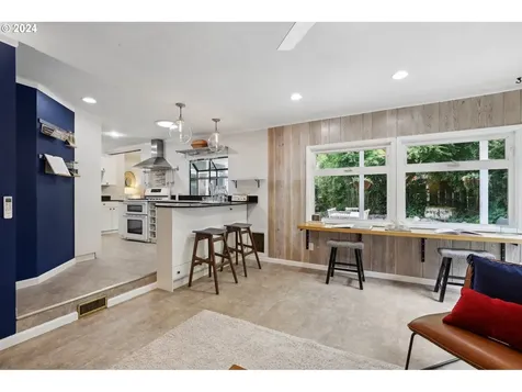 12735 Sw Edgewood Street Portland OR 97225