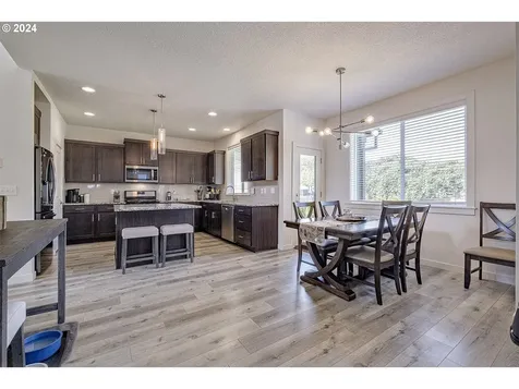 53 N 35th Terrace Cornelius OR 97124