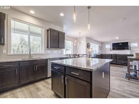 53 N 35th Terrace Cornelius OR 97124