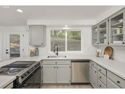 120 SE Ginseng Drive Estacada OR 97023
