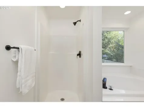 120 SE Ginseng Drive Estacada OR 97023