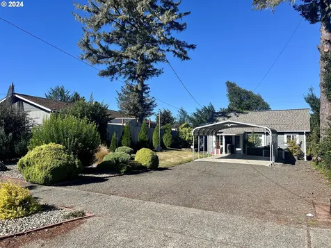 376 S Wall Street Coos Bay OR 97420
