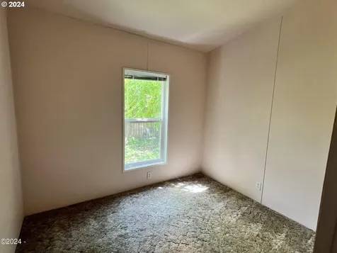 341 Se Neptune Avenue Lincoln City OR 97367