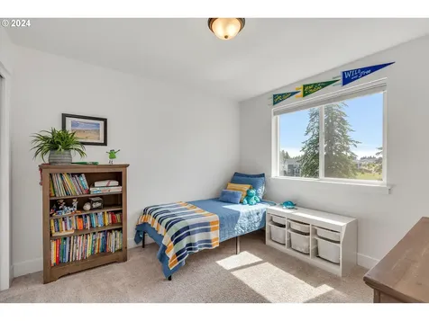 12044 SE Punch Bowl Falls Court Happy Valley OR 97086