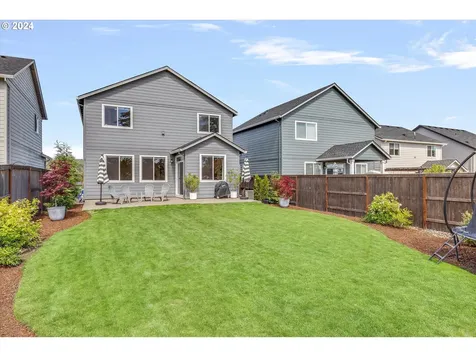 12044 SE Punch Bowl Falls Court Happy Valley OR 97086