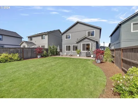 12044 SE Punch Bowl Falls Court Happy Valley OR 97086