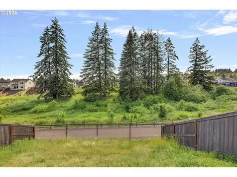 12044 SE Punch Bowl Falls Court Happy Valley OR 97086