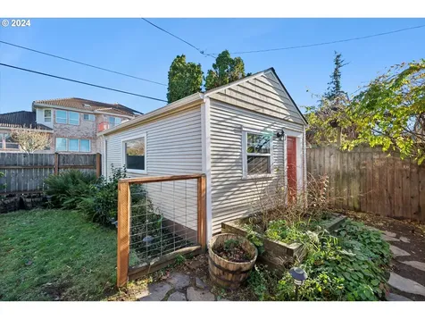2959 N Willamette Boulevard Portland OR 97217