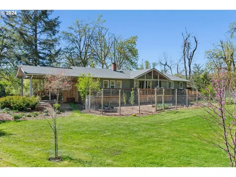 90482 Sunderman Road Springfield OR 97478