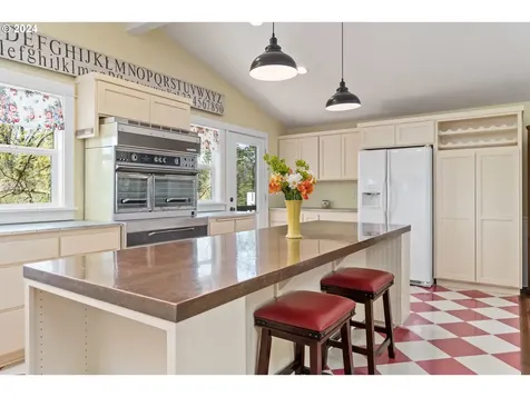 90482 Sunderman Road Springfield OR 97478