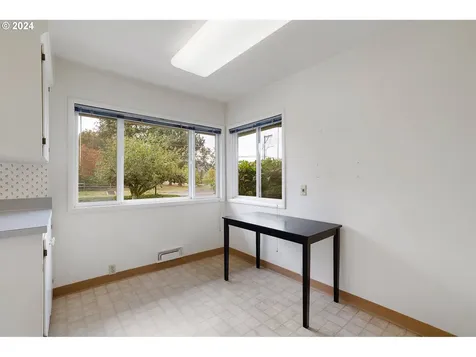 19531 Central Point Road Oregon City OR 97045