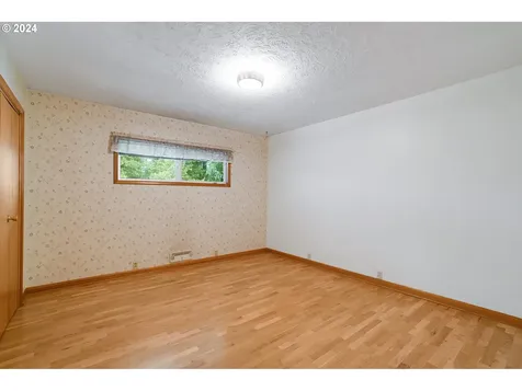 19531 Central Point Road Oregon City OR 97045