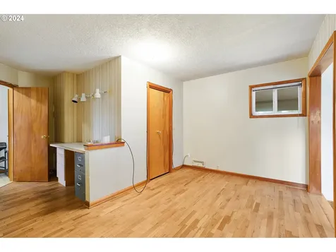 19531 Central Point Road Oregon City OR 97045