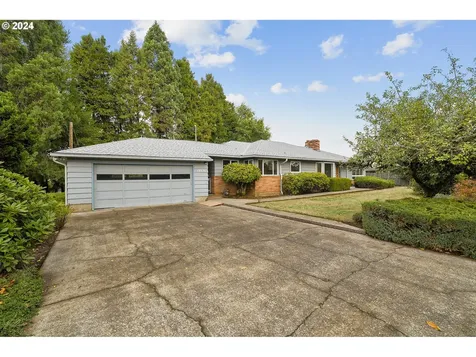 19531 Central Point Road Oregon City OR 97045