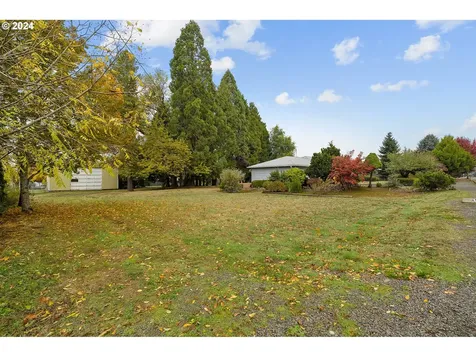 19531 Central Point Road Oregon City OR 97045