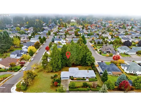 19531 Central Point Road Oregon City OR 97045