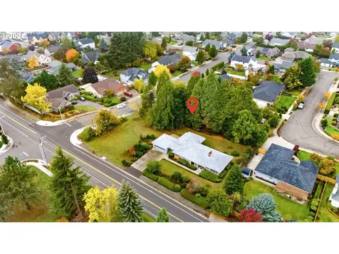 19531 Central Point Road Oregon City OR 97045