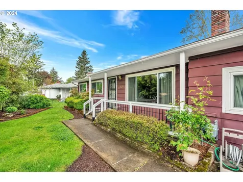 14649 Se Main Street Portland OR 97233