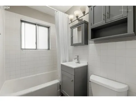 4020 SE 49th Avenue Portland OR 97206
