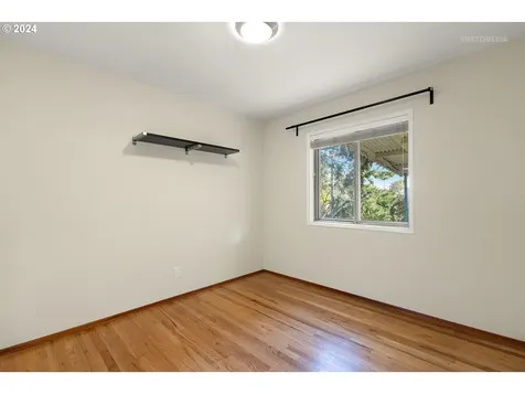 4020 SE 49th Avenue Portland OR 97206