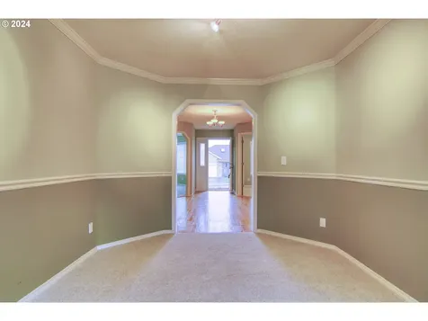 11881 SW 126th Place Portland OR 97223