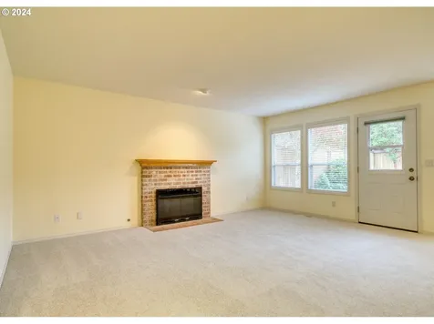 11881 SW 126th Place Portland OR 97223