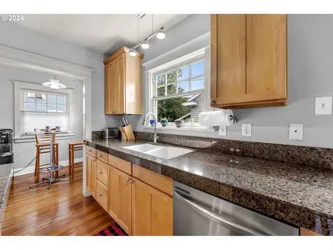 2315 Grant Street Vancouver WA 98660