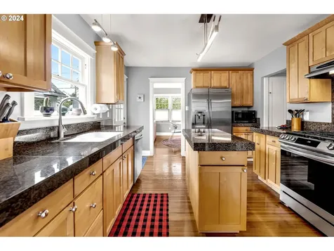 2315 Grant Street Vancouver WA 98660