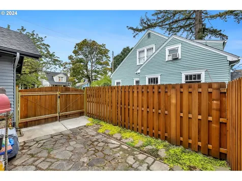 2315 Grant Street Vancouver WA 98660