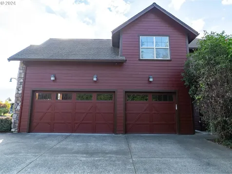 770 NW Angel Heights Road Stevenson WA 98648