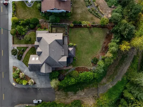 770 NW Angel Heights Road Stevenson WA 98648