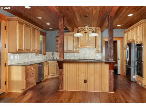 770 NW Angel Heights Road Stevenson WA 98648