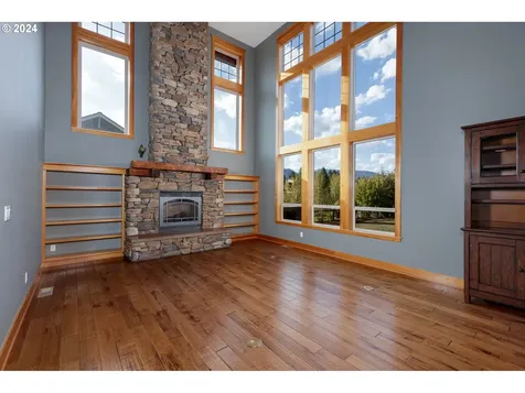 770 NW Angel Heights Road Stevenson WA 98648