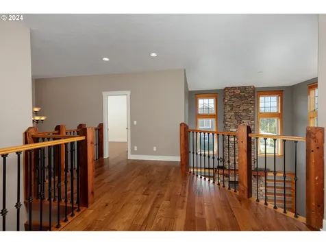 770 NW Angel Heights Road Stevenson WA 98648