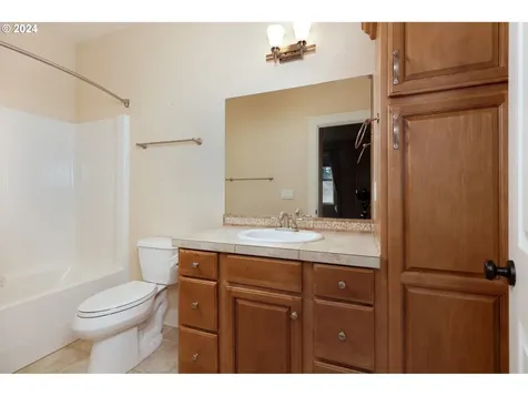 770 NW Angel Heights Road Stevenson WA 98648