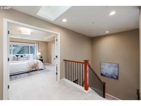 5310 NW Primino Avenue Portland OR 97229