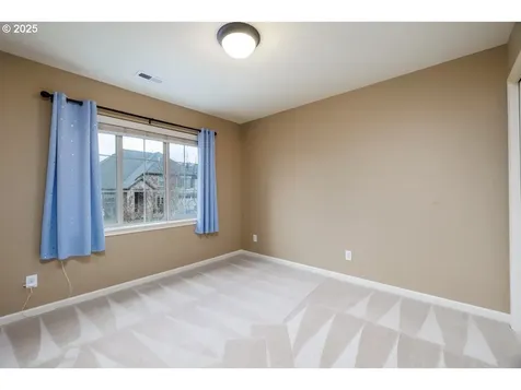 5310 NW Primino Avenue Portland OR 97229