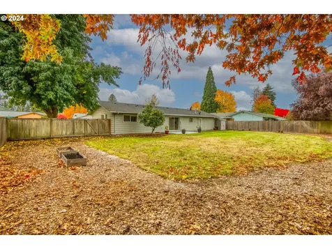 3065 NE Lincoln Street Hillsboro OR 97124
