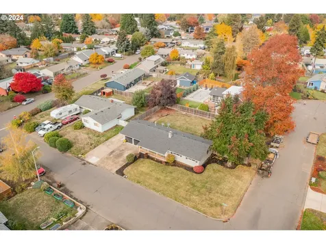 3065 NE Lincoln Street Hillsboro OR 97124