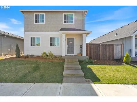 1934 Smith Drive Woodburn OR 97071