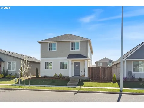 1934 Smith Drive Woodburn OR 97071