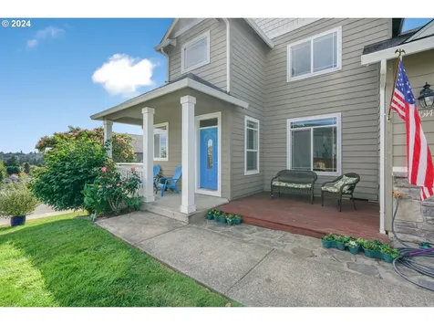 1514 W E Place La Center WA 98629
