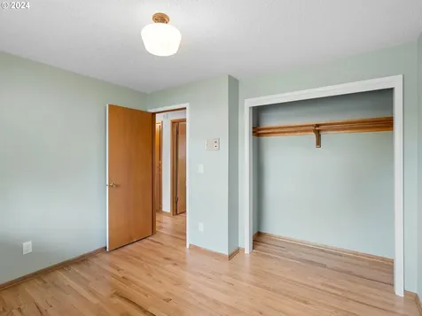 640 NE 199th Avenue Portland OR 97230