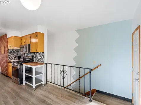 640 NE 199th Avenue Portland OR 97230