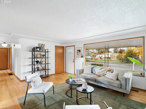 640 NE 199th Avenue Portland OR 97230
