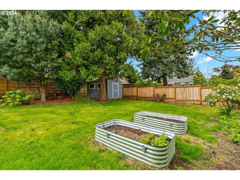7227 Se Taylor Street Portland OR 97215