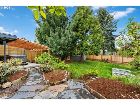 7227 Se Taylor Street Portland OR 97215