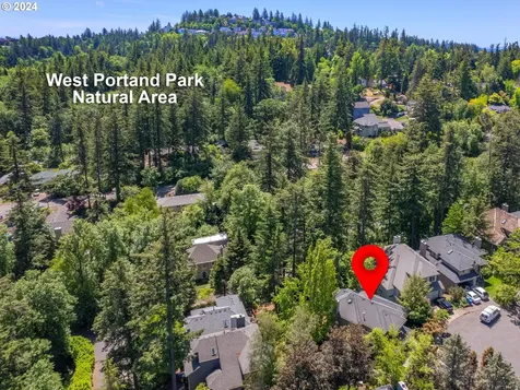 4210 Sw Comus Street Portland OR 97219